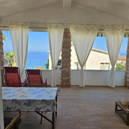 Casa Zio Fra Porto Alabe